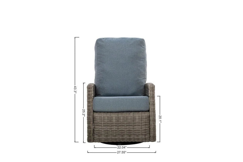 Small Patio, Balcony or Lanai? 5 Rules for Fitting Outdoor Recliners